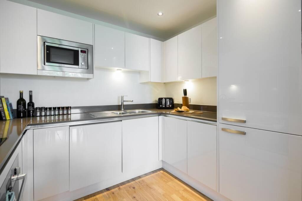 Greenwich Riverside 2 bed apartment Sleeps 6 Londen Buitenkant foto