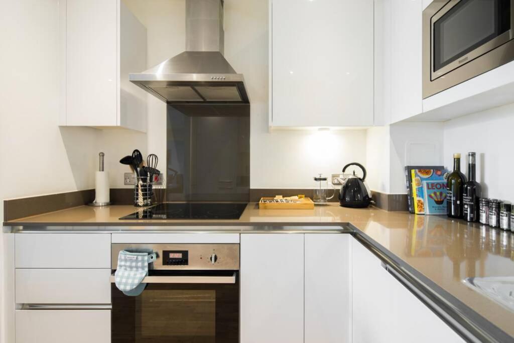 Greenwich Riverside 2 bed apartment Sleeps 6 Londen Buitenkant foto